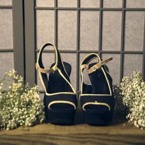VINTAGE PRADA WEDGES